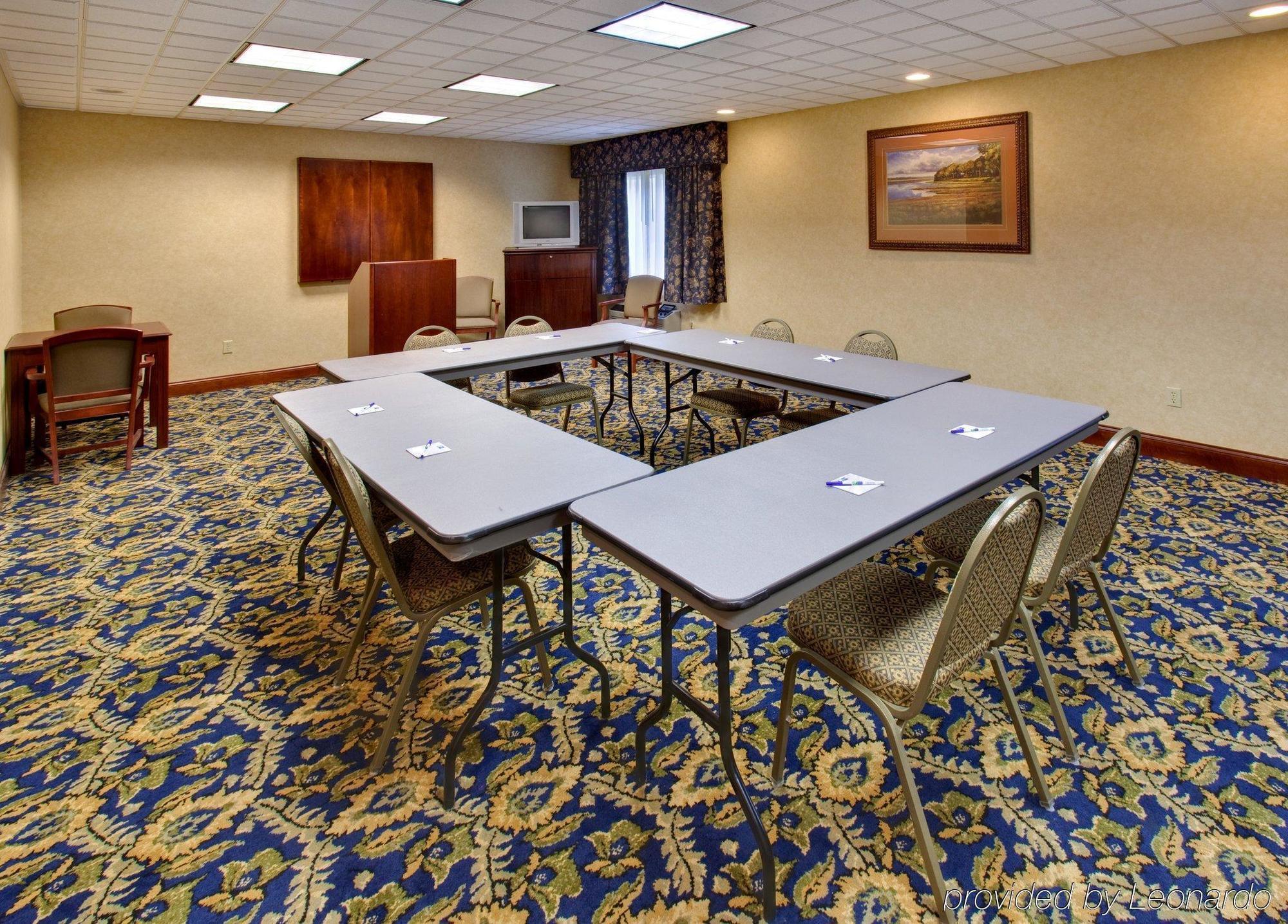 Holiday Inn Express Jamestown By Ihg Facilities photo
